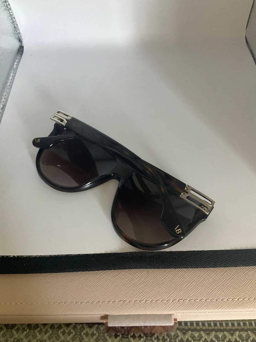 VICTORIA BECKHAM SUNGLASSES - DARK HAVANA - Picture 4 of 8